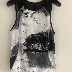 Lululemon top I think size 8